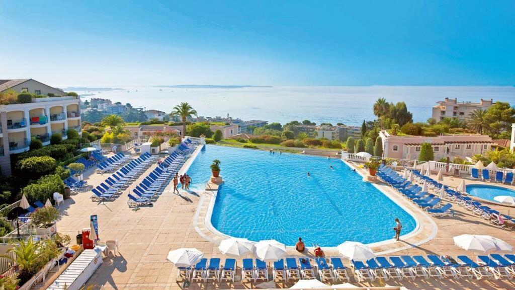 Beautiful Garden Apartment Cote D'Azur Cannes Exterior photo